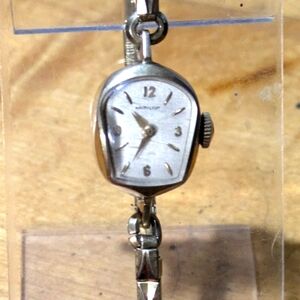 Hamilton Vintage Lady's MW 22j GF Watch